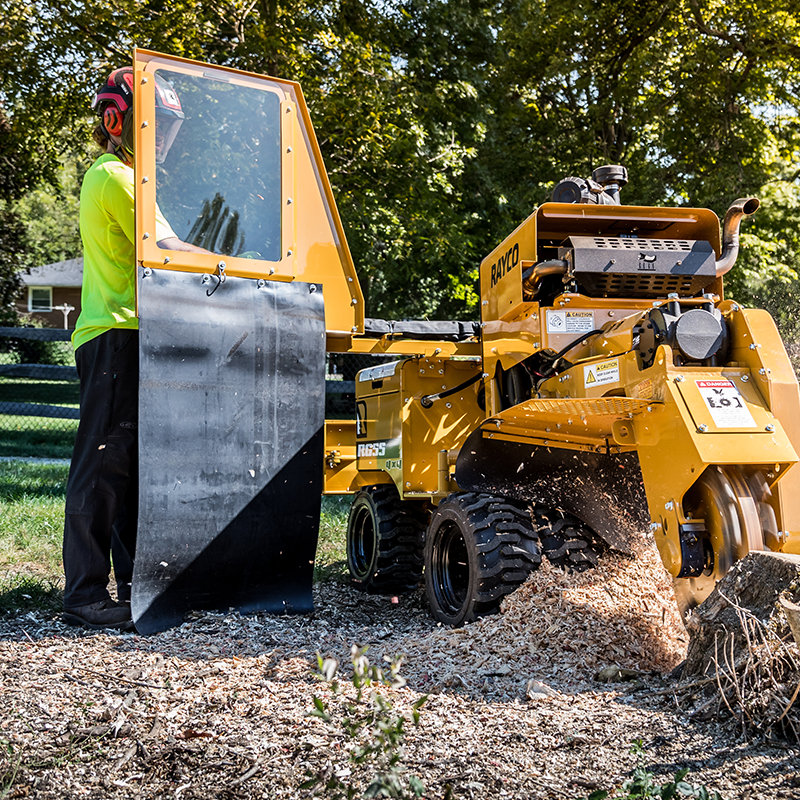 stump-grinder-in-use; stump grinding and stump removal